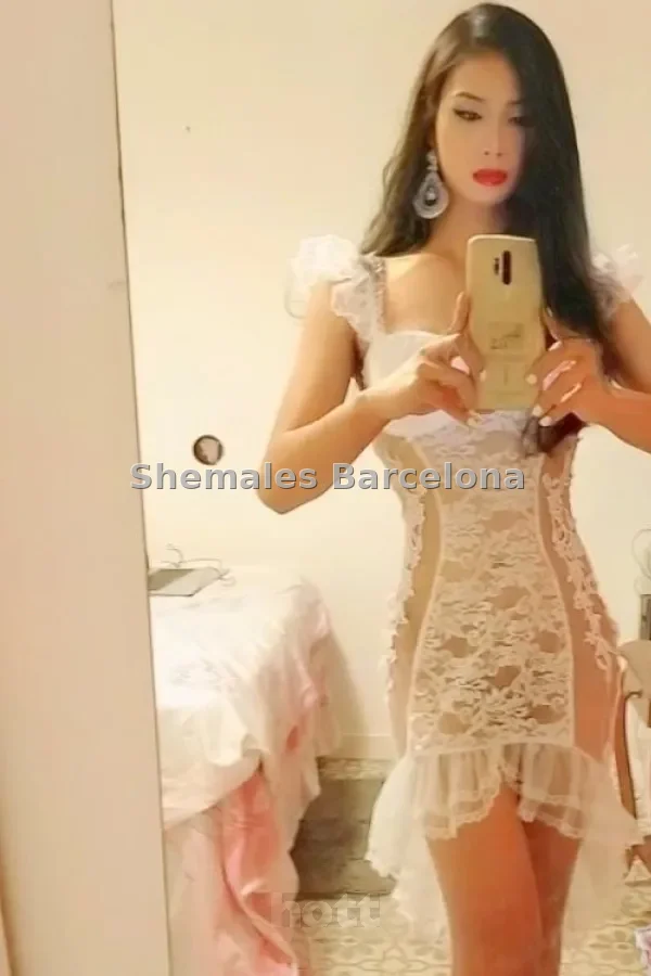 Foto de Ladyboy kattoy - 2